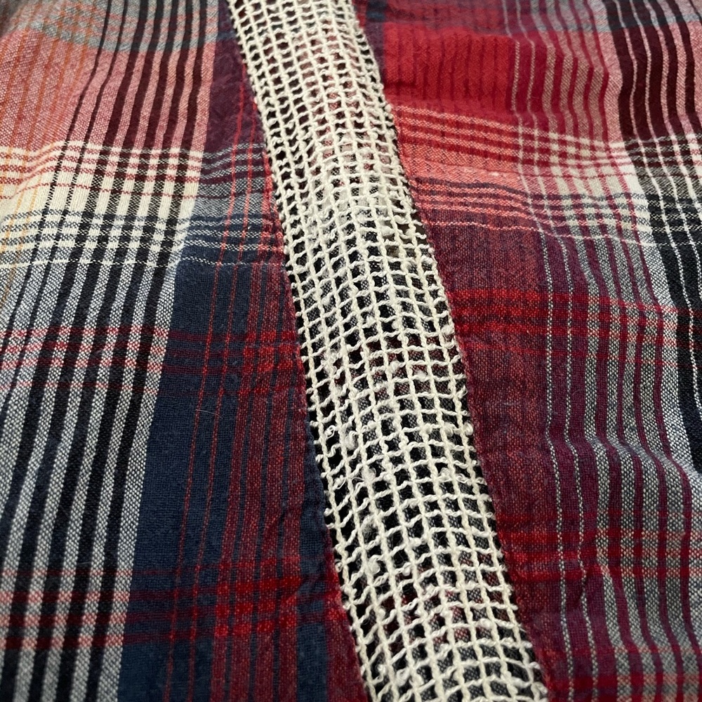 💜 3/25 Ripcurl Women’s Plaid Blouse w Mesh Accent - Picture 3 of 5